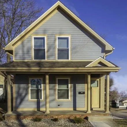 Buy this 4 bed house on 802 Lavina Street in Fort Wayne, IN 46802