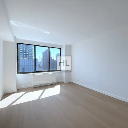 Image 3 - 327 East 94th Street, New York, NY 10128, USA - Apartment for rent