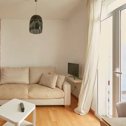 Rent this 2 bed apartment on Madrid in La Pescadería, Calle de la Ballesta