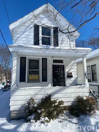 Rent this 3 bed house on 506 Morgan St