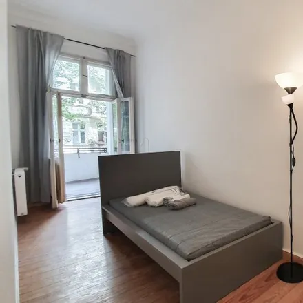 Rent this 3 bed room on Zartbitter in Wühlischstraße 27, 10245 Berlin