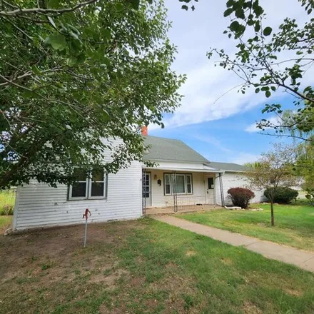 Buy this 3 bed house on 289 1st Street in Luray, Russell County