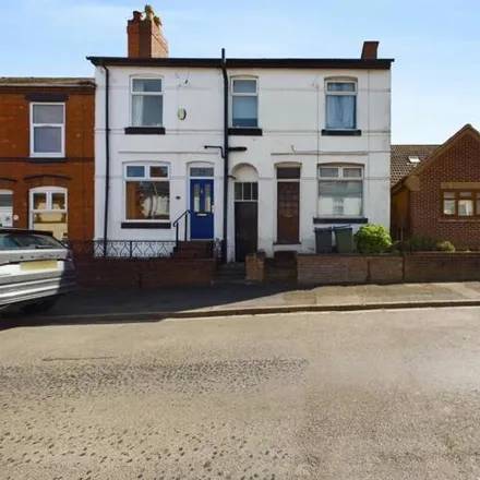 Buy this 3 bed townhouse on Vicarage Road in Wednesbury, WS10 9HF