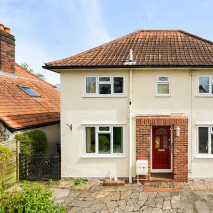 Buy this 3 bed house on Rosebery Crescent in Old Woking, GU22 9BL