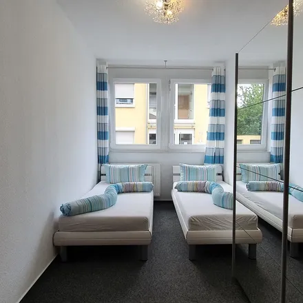 Rent this 6 bed apartment on Schwetzinger Straße 76 in 69124 Heidelberg, Germany