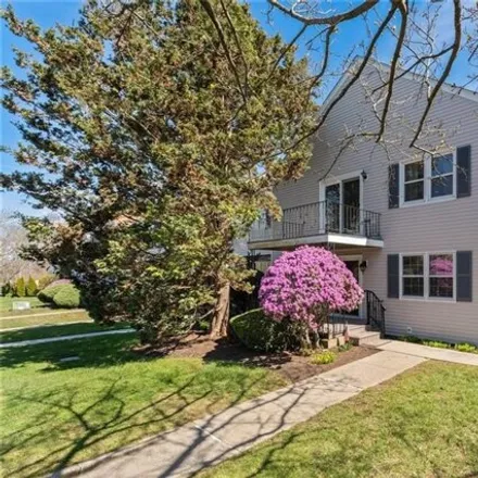 Buy this 2 bed condo on 43 Rosemere Road in Cumberland, RI 02864