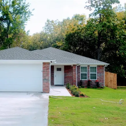 Buy this 3 bed house on 1416 West Crawford Street in Denison, TX 75020