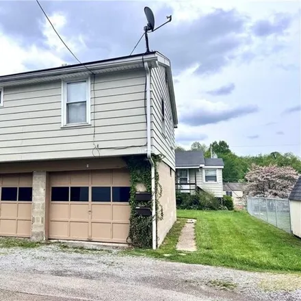 Rent this 1 bed house on 257 North 19th Avenue in New Brighton, Beaver County