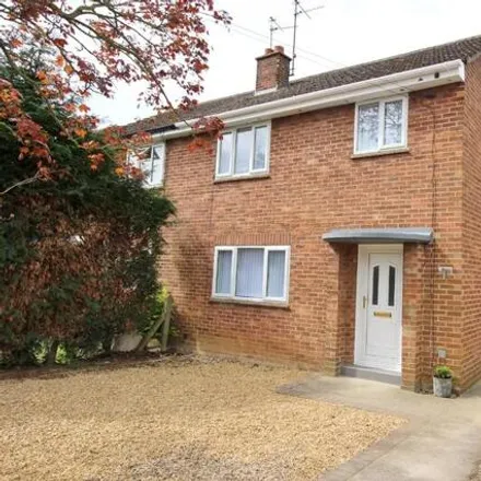 Buy this 3 bed duplex on 44 Balmoral Avenue in Spalding, PE11 2RN