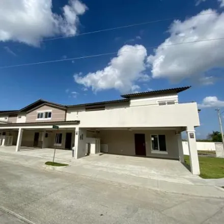 Image 2 - Villas Del Golf, Distrito San Miguelito, Panama City, Panamá, Panama - House for sale