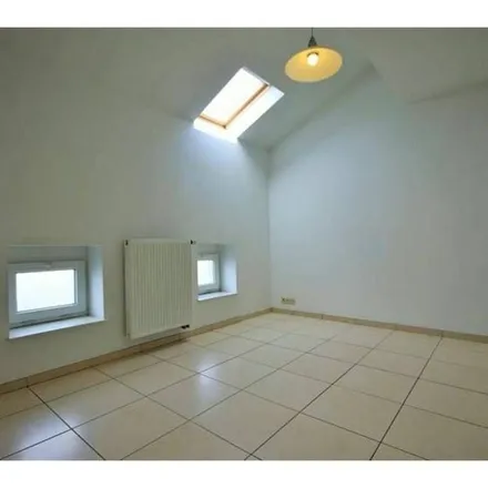 Image 2 - Rue de Fosses 27, 5640 Mettet, Belgium - Apartment for rent