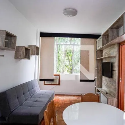 Rent this 1 bed apartment on Rua Aimorés in São Francisco, Niterói - RJ