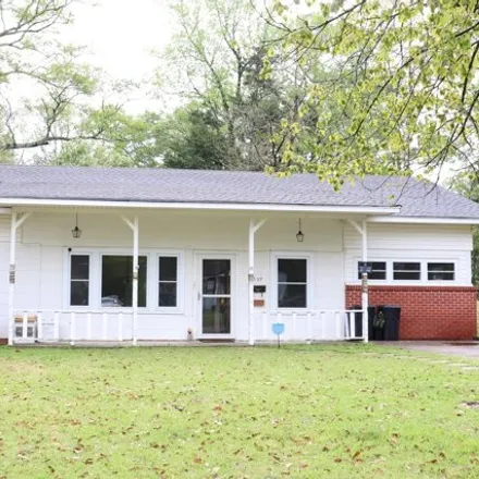 Buy this 3 bed house on 1163 North 15th Avenue in Laurel, MS 39440