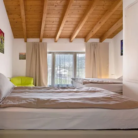Rent this 2 bed apartment on Guglielmo Mondini in Via Alcide De Gasperi, 37013 Rubiana VR