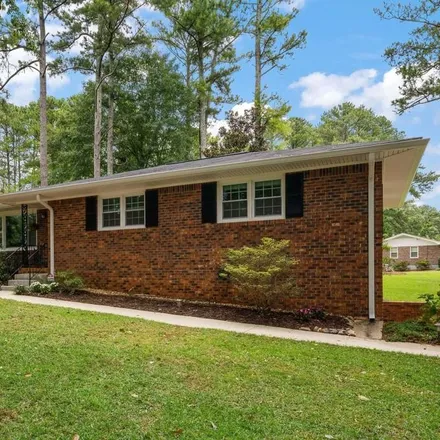Rent this 3 bed house on 3377 Landrum Drive in Cobb County, GA 30082