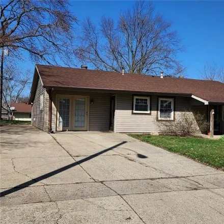 Image 2 - 1588 Drake Drive, Xenia, OH 45385, USA - House for rent