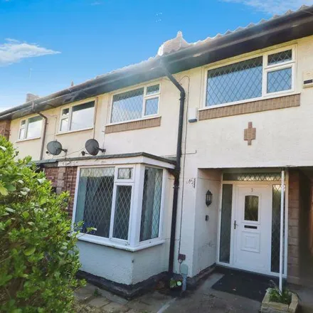 Rent this 2 bed townhouse on Danes Drive in Hessle, United Kingdom