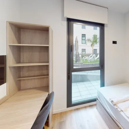 Rent this 1 bed apartment on Universitat d'Alacant / Universidad de Alicante (Campus de Sant Vicent) in el Clot, Circunvalación de Alicante