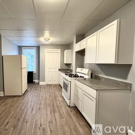 Rent this 3 bed apartment on 323 Roosevelt Ave