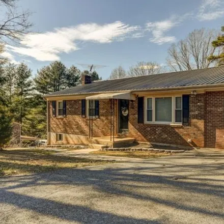 Buy this 4 bed house on 204 Poor House Road in Rustburg, Campbell County