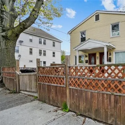 Buy this 4 bed house on 121 Mount Pleasant Avenue in Olneyville, Providence