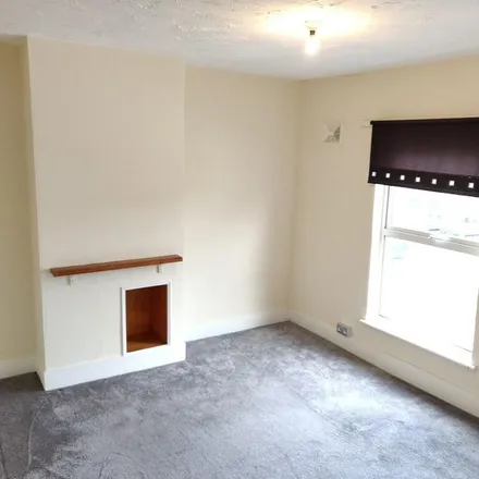 Rent this 3 bed townhouse on 9 Alliance Terrace in Wellingborough, NN8 4RA