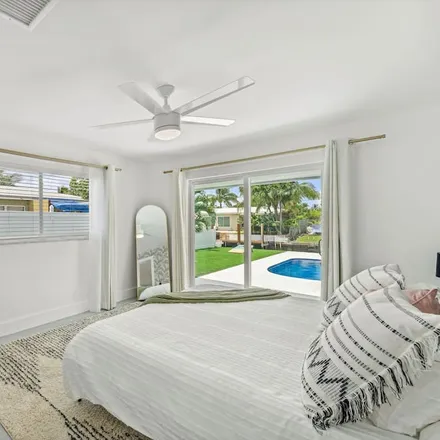 Image 1 - Pompano Beach, FL - House for rent