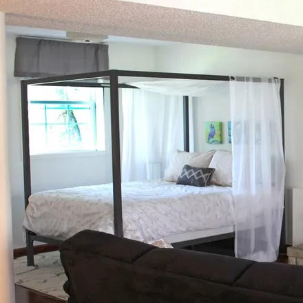 Rent this 1 bed apartment on Nashville-Davidson