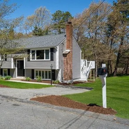 Buy this 4 bed house on 3 West Hill Road in Plymouth, MA 02358