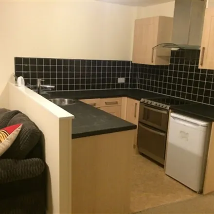 Image 7 - Sanderson Close, Hull, HU5 3DH, United Kingdom - Apartment for rent