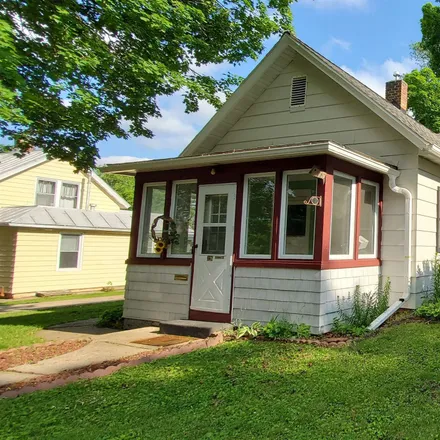 Buy this 2 bed house on 326 Blake Street in Baraboo, WI 53913