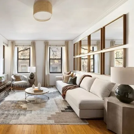 Buy this studio apartment on 342 East 77th Street in New York, NY 10021