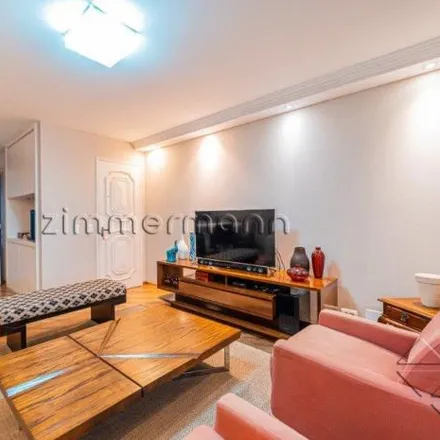 Buy this 3 bed apartment on Avenida Santo Amaro 3151 in Campo Belo, São Paulo - SP