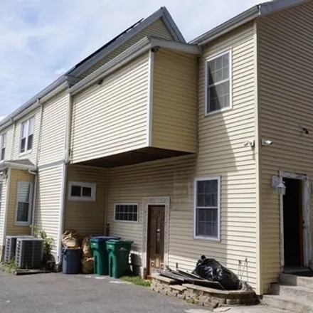 Image 5 - 239 Eastern Ave, Lynn, Massachusetts, 01902 - House for sale