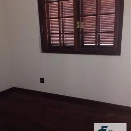 Buy this 3 bed house on Rua Renato Seneca de Sá Fleury in Jardim São Carlos, Sorocaba - SP