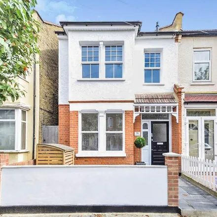 Rent this 3 bed house on 36 Gore Road in The Apostles, London