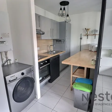 Rent this 1 bed apartment on 5 Place François Mitterrand in 93330 Neuilly-sur-Marne, France