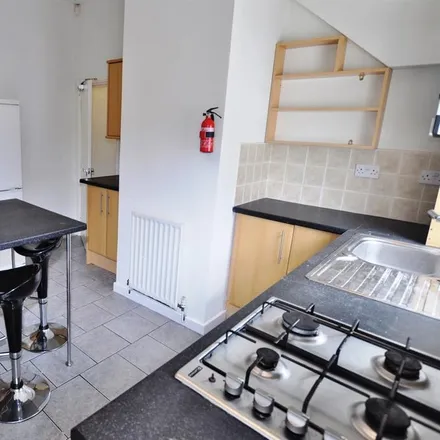 Rent this 6 bed townhouse on Chester Street in Newcastle upon Tyne, NE2 1DD
