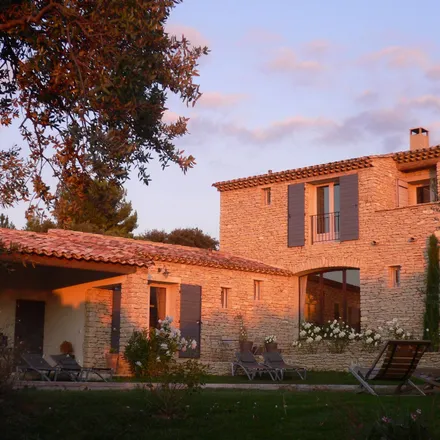 Rent this 5 bed house on 957 chemin des gros in 84220 Gordes, France