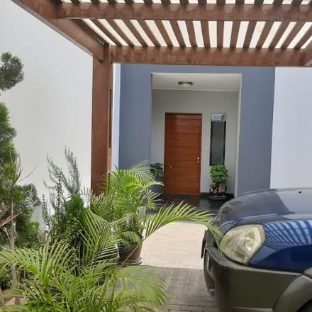 Buy this 3 bed house on Avenida Monterico Chico 510 in Santiago de Surco, Lima Metropolitan Area 15039