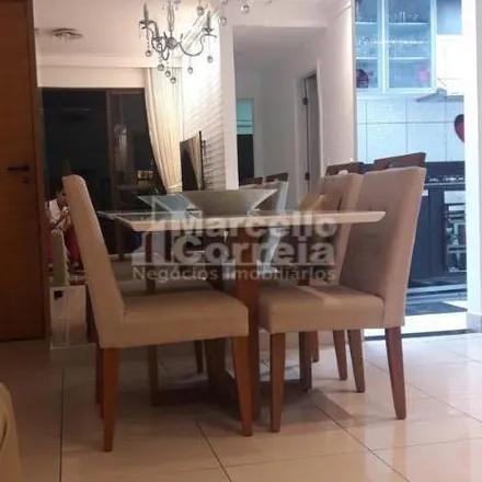 Buy this 2 bed apartment on Rua do Futuro 10 in Graças, Recife -