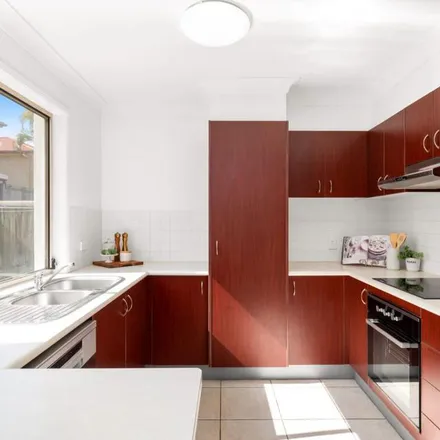 Image 2 - 7 Johnston Street, Carina QLD 4152, Australia - Apartment for rent