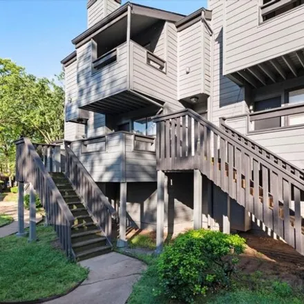 Buy this 2 bed condo on 7799 South Yale Avenue in Tulsa, OK 70136