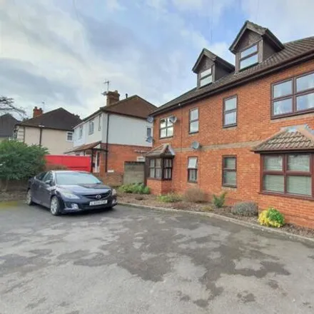 Rent this 2 bed room on Berwyn House in 170 Whitley Wood Road, Reading