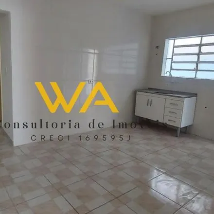 Rent this 2 bed house on Rua José Pinto da Silva in Vila Rubens, Mogi das Cruzes - SP