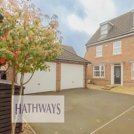 Buy this 5 bed house on Poppy Field Avenue in Cwmbran, NP44 3DD