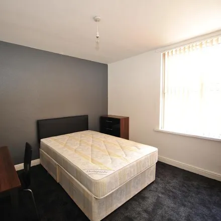 Image 3 - Back Meadow View, Leeds, LS6 1JQ, United Kingdom - Townhouse for rent