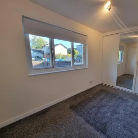 Image 6 - Martyrs Place, Bishopbriggs, G64 1UF, United Kingdom - House for rent