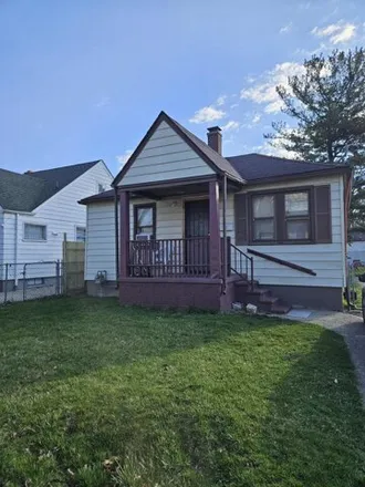 Buy this 2 bed house on 7642 Warwick Street in Detroit, MI 48228