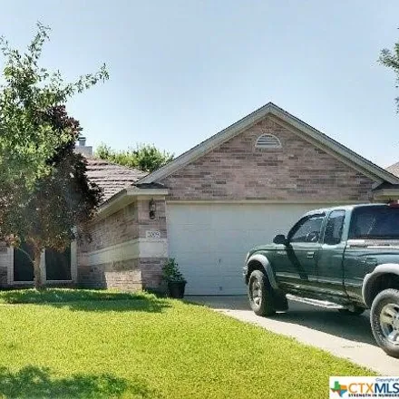 Buy this 4 bed house on 2009 Stonehenge Drive in Harker Heights, TX 76548